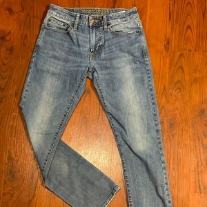 American eagle-mom jeans